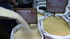 Gobierno redujo 28% volumen autorizado a arroceros para importar grano sin aranceles
