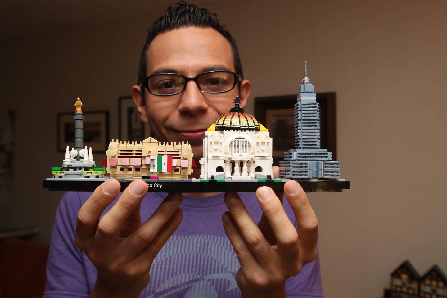 sætte ild Råd arbejder Joven costarricense pone a competir su talento en certamen de Lego | La  Nación