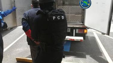 Tica y dos colombianos capturados por sospechas de liderar banda narco que traía drogas por Panamá