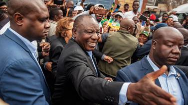 Partido oficialista va hacia una victoria en Sudáfrica