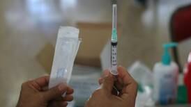 78 personas se colaron en vacunación contra la covid-19 en Hospital de Nicoya