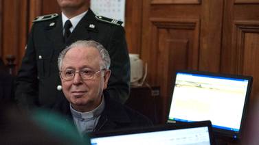Otro sacerdote chileno acusado de pederastia es suspendido por el Vaticano
