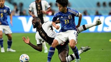 ‘Hemos puesto el grupo patas arriba’, dice mediocampista japonés tras ganarle a Alemania