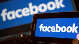 Facebook enfrenta escándalo relacionado con violación de datos