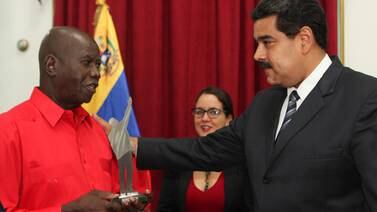 Sector militar pretende derrocar a Nicolás Maduro, dice presidente del Parlamento