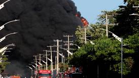 Explosión de tanques de combustible causa gran incendio en Barranquilla