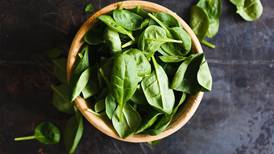 Una taza de vegetales verdes al día ayudan a combatir el hígado graso