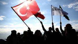 Rusia y Turquía concertan en Siria tras retirada estadounidense