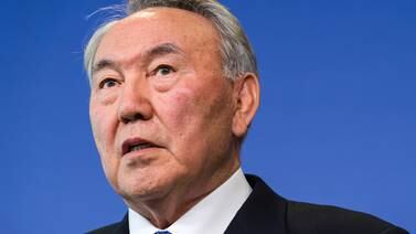 Tres candidatos se disputarán la presidencia de Kazajistán en abril