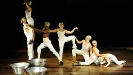 Compañía de Cámara Danza UNA  luce  nuevas coreografías