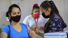 Vacunatón: CCSS habilita 233 establecimientos para aplicar dosis a mayores de 12 años en todo el país