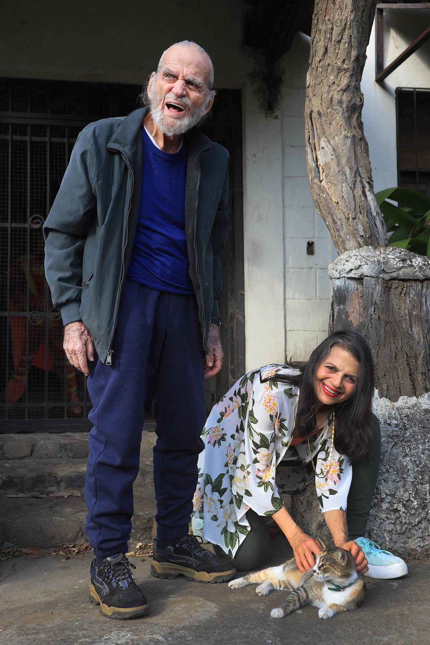 11/04/2024   Pavas. Entrevista con el doctor William Paer y su hija Jill Paer. Foto: Rafael Pacheco Granados