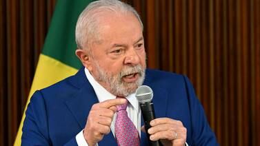 En primera reunión de gabinete, Lula promete trabajar con el Congreso en Brasil