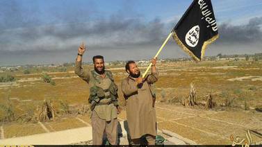 Estado Islámico se apodera de pueblo clave en el centro de Siria