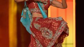  Elección de joven hindú como Miss América    <b>enciende críticas en Twitter </b> 