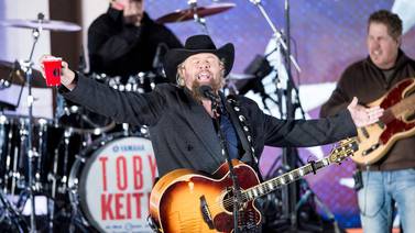 Toby Keith, astro de la música country, fallece a los 62 años