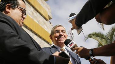Fiscalía pide de nuevo impedimento de salida para expresidente Óscar Arias