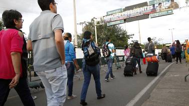 Colombia aumentará controles en la frontera con Venezuela