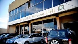 727.000 currículos de interesados en un puesto de Gobierno esperan revisión manual del Servicio Civil