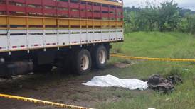 Rayo mata a hombre de 30 años que cargaba plátanos en Talamanca
