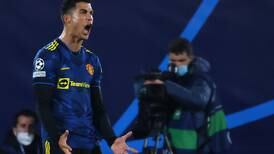 Cristiano Ronaldo mete al Manchester United en octavos de la Champions