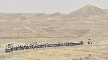 Giro de Italia: Elia Viviani también gana en el sofocante desierto del Néguev