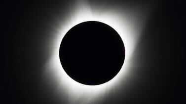 Eclipse total de sol se vive en Estados Unidos
