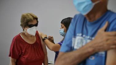 60.000 costarricenses acudieron por cuarta dosis contra covid-19 esta semana