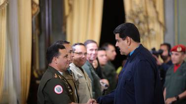 Nicolás Maduro solicita poderes para enfrentar crisis con Estados Unidos
