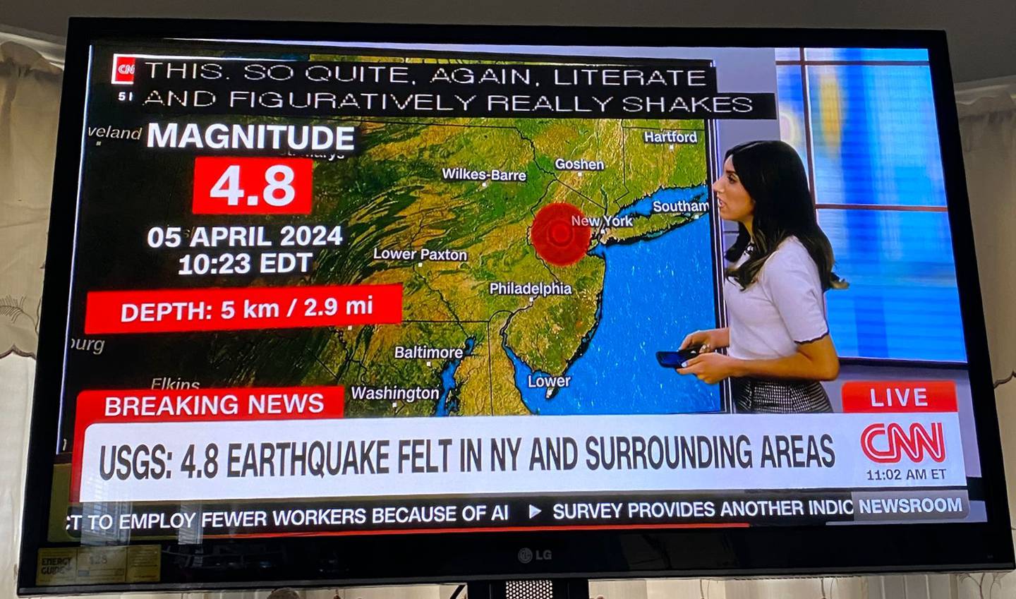 Tras el evento los principales canales de noticias del país norteamericano se llenaron de información sobre el sismo sentido en Nueva  York y alrededores