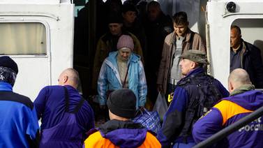Rusia concluye evacuación de civiles en Jersón