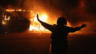 Manifestaciones y disturbios en Estados Unidos tras decisión de jurado  en Ferguson 