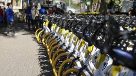 Bicicletas eléctricas llegan a 29 espacios públicos de San José centro
