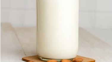 Cómo preparar leche de almendras en casa
