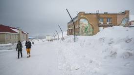 Eco de guerra en Ucrania alcanza pueblo del Ártico