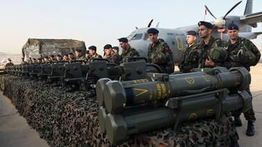Arabia Saudí  dona  armas francesas a Ejército libanés