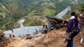 FARC  se atribuyen el  derribo de avión militar