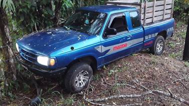 Policía investiga muerte de conductor que apareció en carro baleado en Sarapiquí