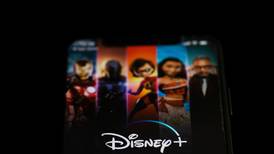 ‘Streaming’ ayuda a Disney a sortear impacto de la crisis en parques temáticos y estudios de cine