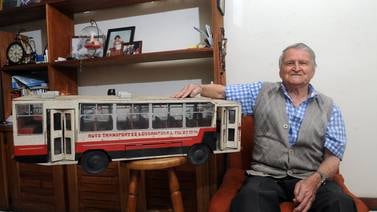 El autobusero que enlazó a San José con la Zona de los Santos