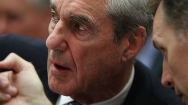 Exfiscal Mueller niega haber exonerado a Trump de obstrucción a la  Justicia