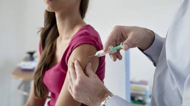 2.400 adultas participan de estudio para saber si una dosis de vacuna contra papiloma es suficiente