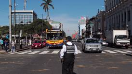 Avenida segunda habilita dos carriles solo para buses para celebrar Día Mundial sin Carro