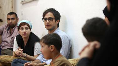  Gael García visitó familias refugiadas en Jordania