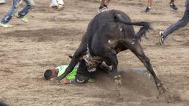 Organizadores de corridas deben tener póliza por muerte o incapacidad de toreros improvisados