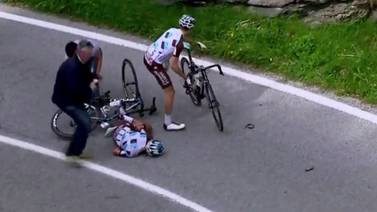 Ciclista italiano Domenico Pozzovivo sufre grave caída y abandona el Giro de Italia