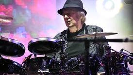 Alan White, el histórico baterista de Yes, murió a los 72 años