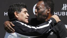 Nuevo mensaje de Pelé a Maradona: ‘Tu partida, demasiado rápida, me impidió decírtelo, entonces lo escribo: te amo, Diego’ 