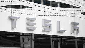 Tesla registra caída de 55% en sus ganancias netas en el primer trimestre de 2024