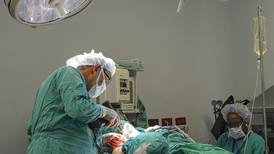     Hospital de Limón tiene 3 quirófanos en operación